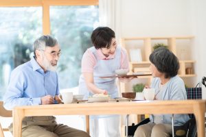 老人ホームの相場ってどれくらい？相場を知る10のポイント