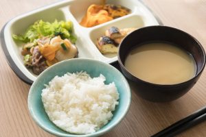 老人ホームを利用するときの費用内訳