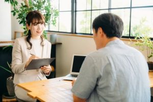 ケアマネジャーに相談する