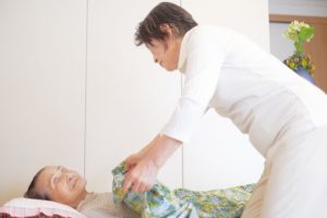 老老介護とは高齢者が高齢者を介護する状態のこと