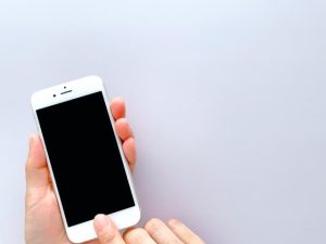 1. 見学したい老人ホームを選ぶ