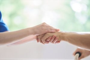 6. 老人ホームの環境に慣れやすくなる