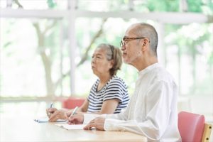 老人ホームの男女比以外の比較ポイント
