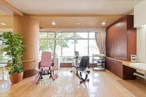 見学をする