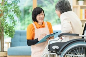 高齢者が年金だけで入れる老人ホームはある？