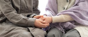 老人ホームへの面会頻度はどのくらいが最適？