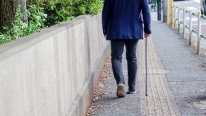 老人ホームで外出が禁止されるケース