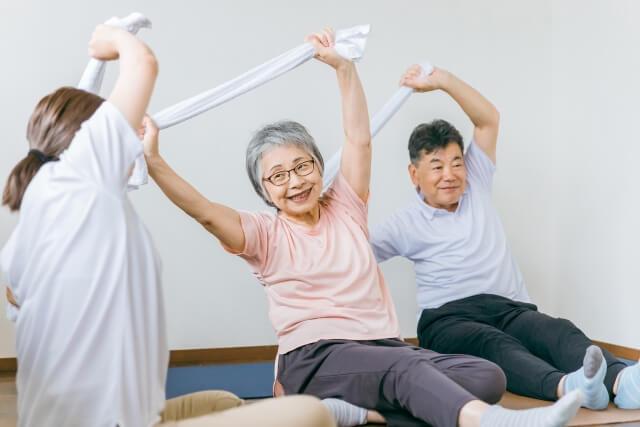 老人ホームで行う運動の種類や効果について徹底解説
