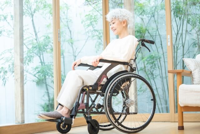 糖尿病でも老人ホームに入所できる？注意点を詳しく解説