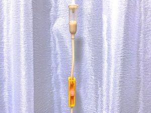 胃ろうでも老人ホームに入所できる？