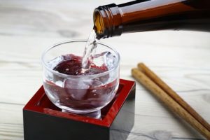 一般的な老人ホームの飲酒ルール