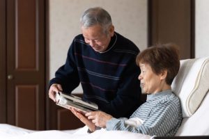 老人ホームへの入所を検討すべきタイミング