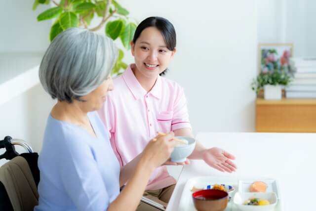 介護型ケアハウスとは？特徴やサービス内容を詳しく紹介