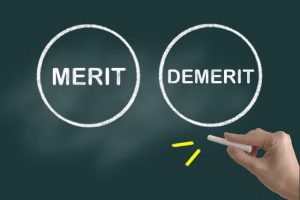 遠距離介護と施設入居のメリット・デメリット