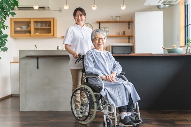 在宅強化型老健の特徴は？役割やサービス内容を徹底解説