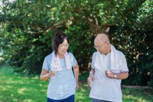 老人ホームに入るときは身元引受人が必要？