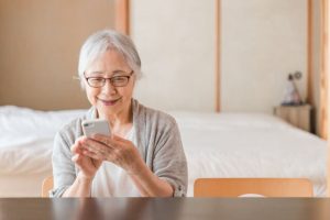 生活保護での老人ホームの探し方と入居までの流れ