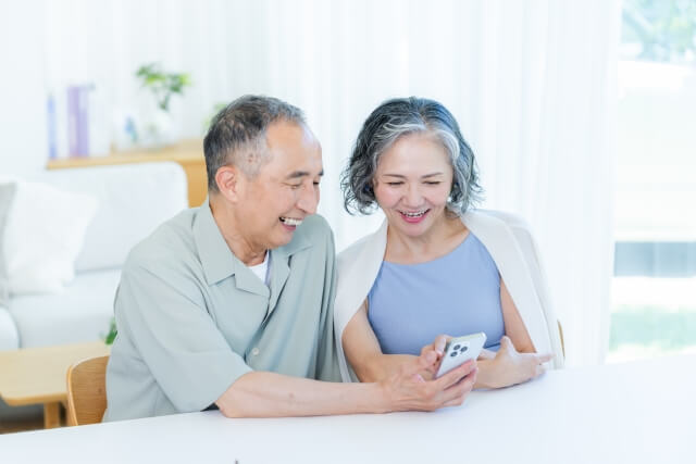 夫婦で入れる老人ホームの費用は？初期費用と月額料金を徹底解説