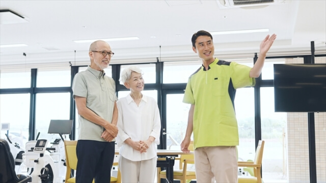 老人ホームを見学するときの流れ