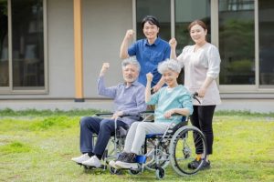 ケース別:老人ホームの費用負担で贈与税がかかる場合・かからない場合