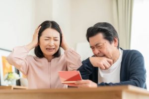 贈与税だけじゃない!老人ホーム選びで陥る資金移動の盲点