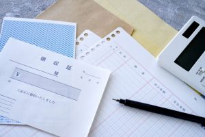 老人ホーム費用の確定申告に必要な書類と手続きの流れ