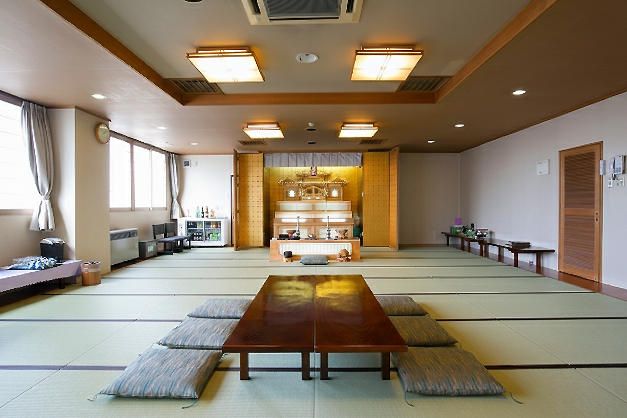 控え室ー4シティホール美園斎.jpg