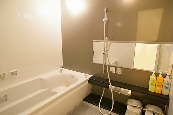 浴槽石狩シティホールWEB.jpg