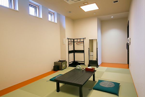 寺部屋ユアホール厚別西WEB.jpg