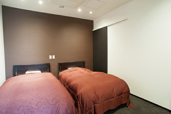 ベットルーム北円山ホールWEB.jpg