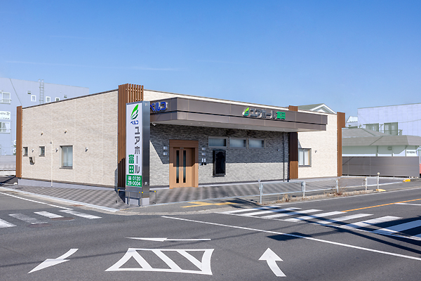  駐車場有 宿泊可 駅近 