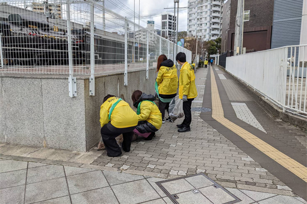2022年1月5日　JR神戸駅　周辺の清掃活動を実施
