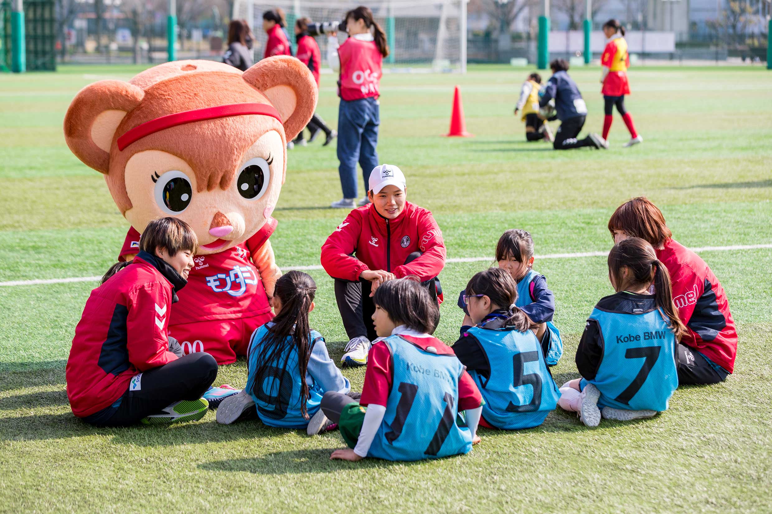 2月10日（土）株式会社ベルコ×INAC神戸レオネッサ サッカー教室開催！