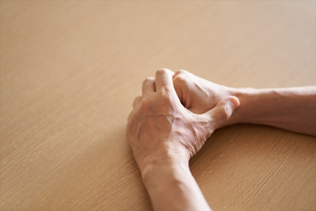 認知症の被害妄想ではない可能性も｜せん妄・うつ病など