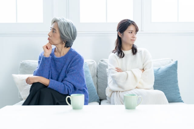 認知症で暴言が出るのはなぜ?事例をもとに解説