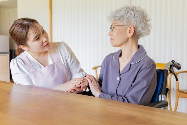 仕事と介護を両立している人数はどれくらい？