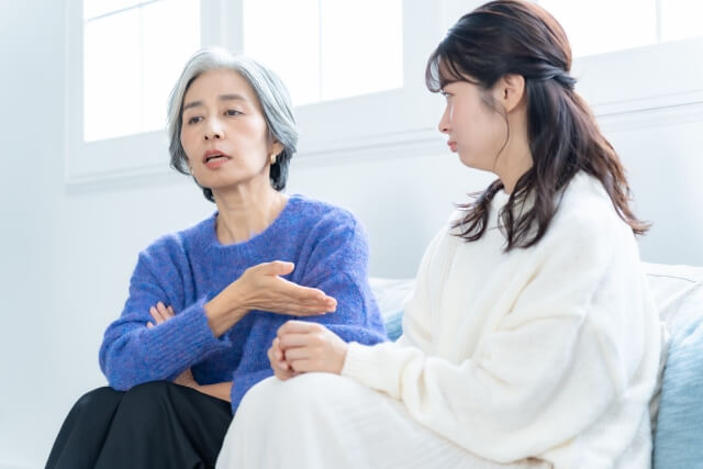 認知症介護で家族が限界を感じやすいケースとは？