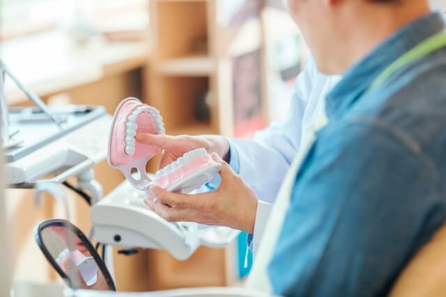 認知症と歯周病の関係とは？