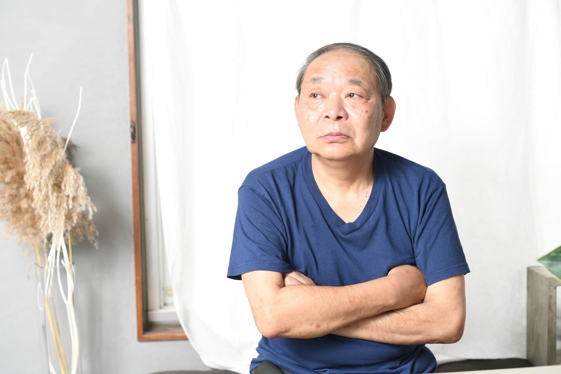 認知症の方は顔つきが怖い？4つの原因や特徴、家族の対応を解説