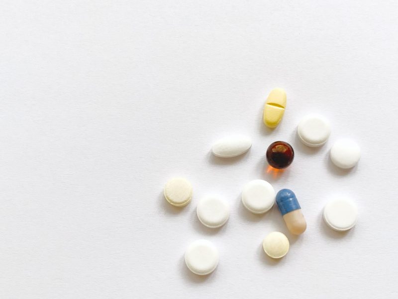 認知症の薬の飲み忘れ防止アイデア9選！飲み忘れた際の対処法や相談先を解説