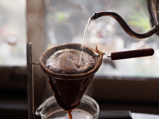 認知症予防を意識したコーヒーの飲み方