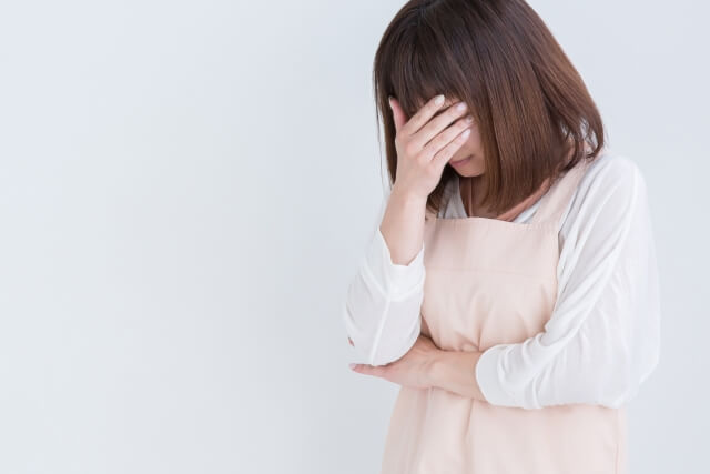認知症介護でイライラしたときにやってはいけない対応