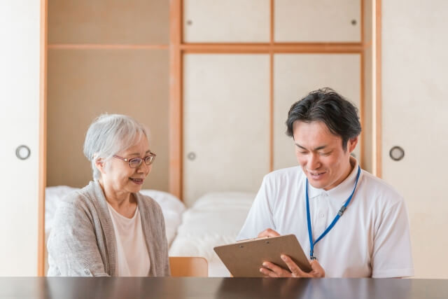 認知症初期集中支援チームはどんな人が対象?