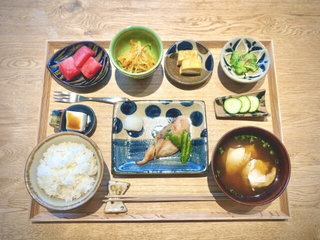 読書以外にも取り入れたい認知症予防