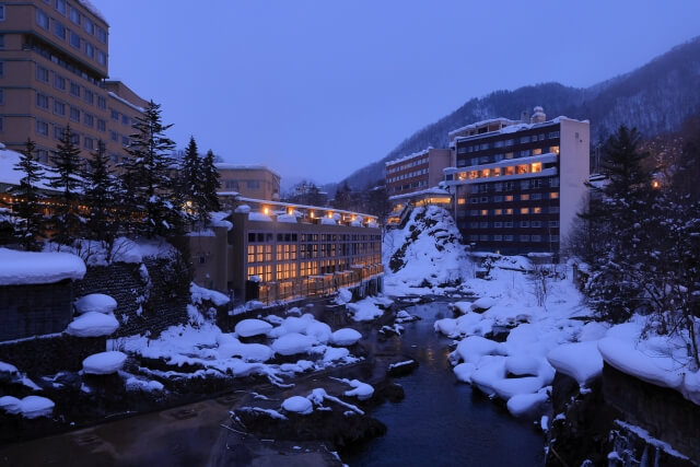 札幌の奥座敷!檜風呂でまったり【定山渓温泉 ぬくもりの宿ふる川】