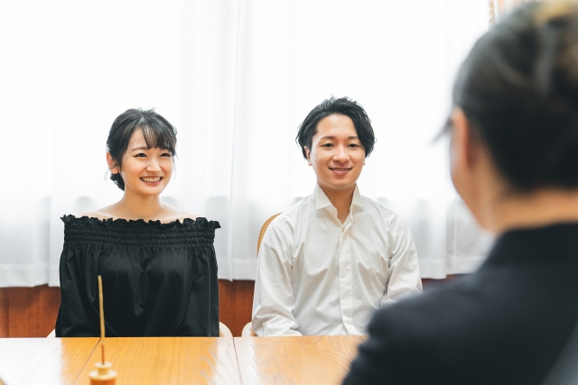 大阪・堺市の結婚式場見学は2〜3会場を同じ条件で比べよう