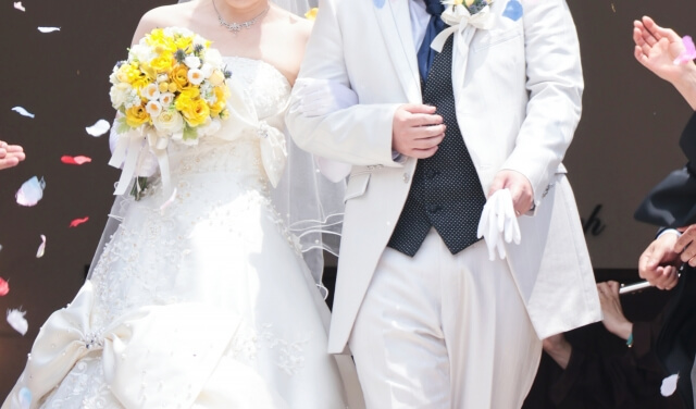 特に「新婦の衣装代」がかかる！