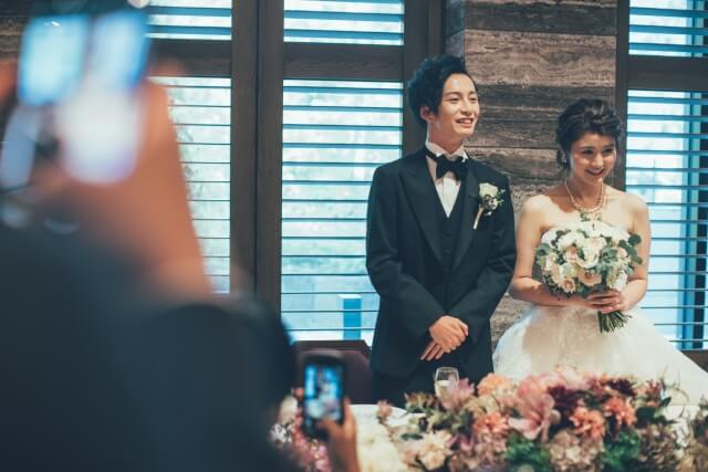 結婚式の乾杯挨拶を依頼するときのコツ
