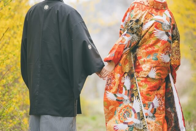 北海道の結婚式写真はいくら?前撮り・当日撮影の費用を比較