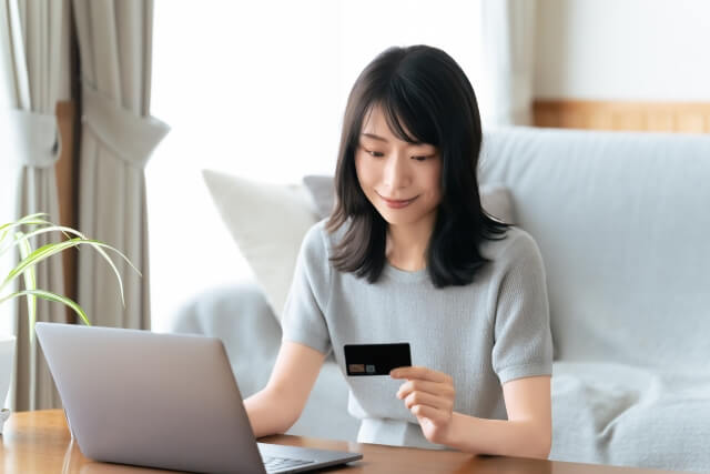 富良野のフォトウェディング費用はどのくらいかかる?